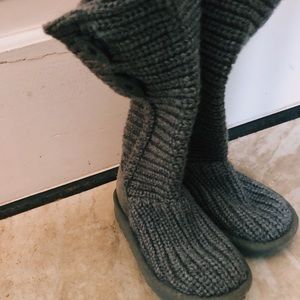 Toddler Sz 9 Cardy Uggs